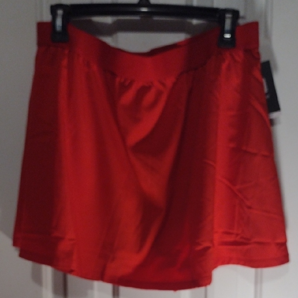 Sale 💰 🛍️ Ideology Vibrant Red Skort
